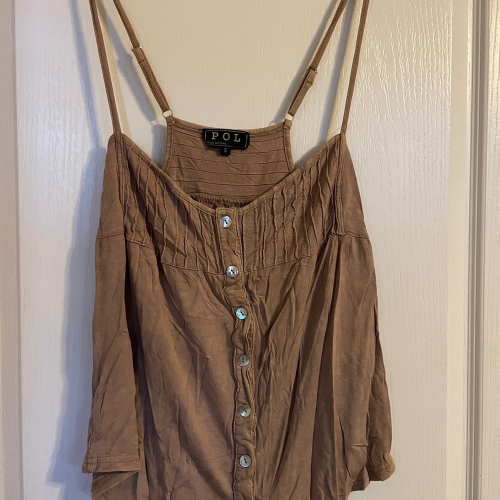 NWOT POL Sleeveless Ruched Blouse Adjustable Straps S Boho Style Young34